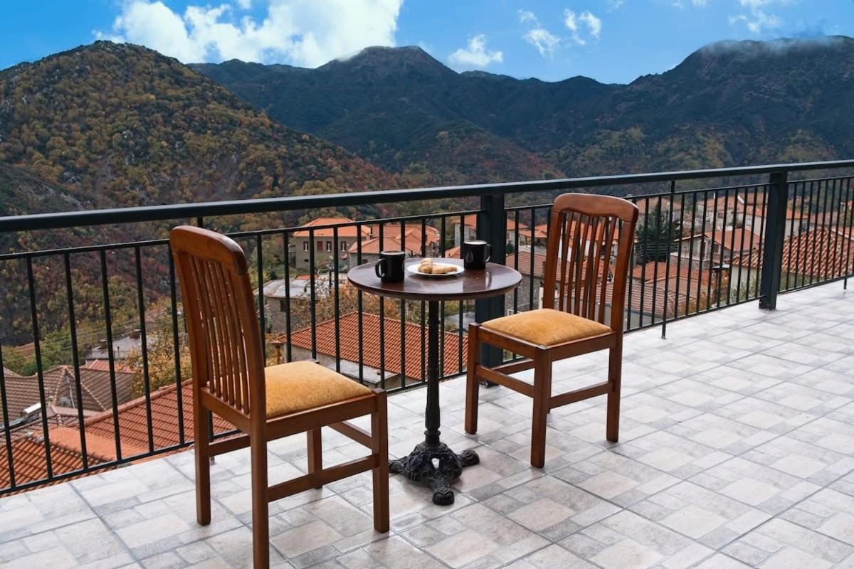 Forest Cosy House - Lagkadia Amazing View מראה חיצוני תמונה